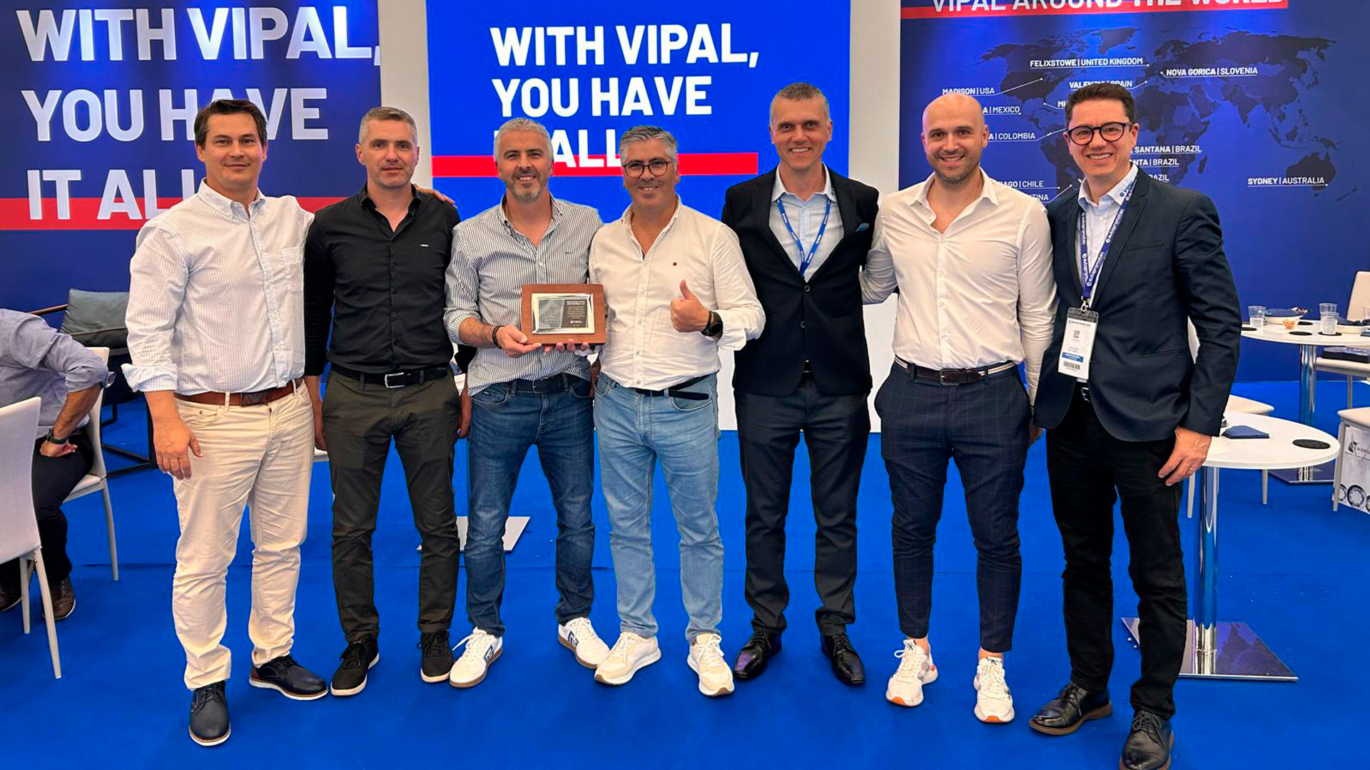 Vipal homenajea a sus socios estratégicos en Europa