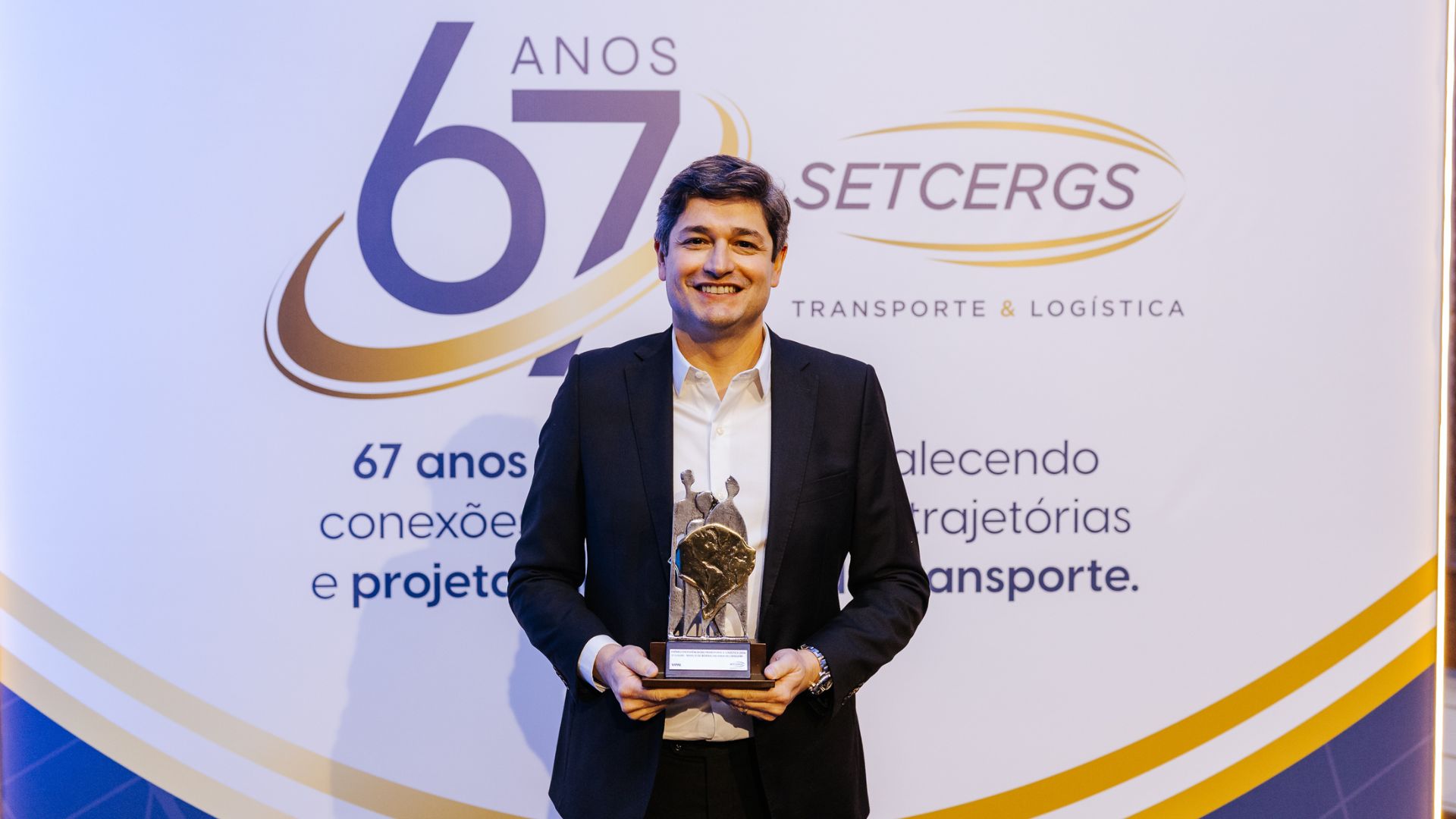 Vipal Borrachas conquista o Prêmio Preferência do Transporte e Logística do RS 