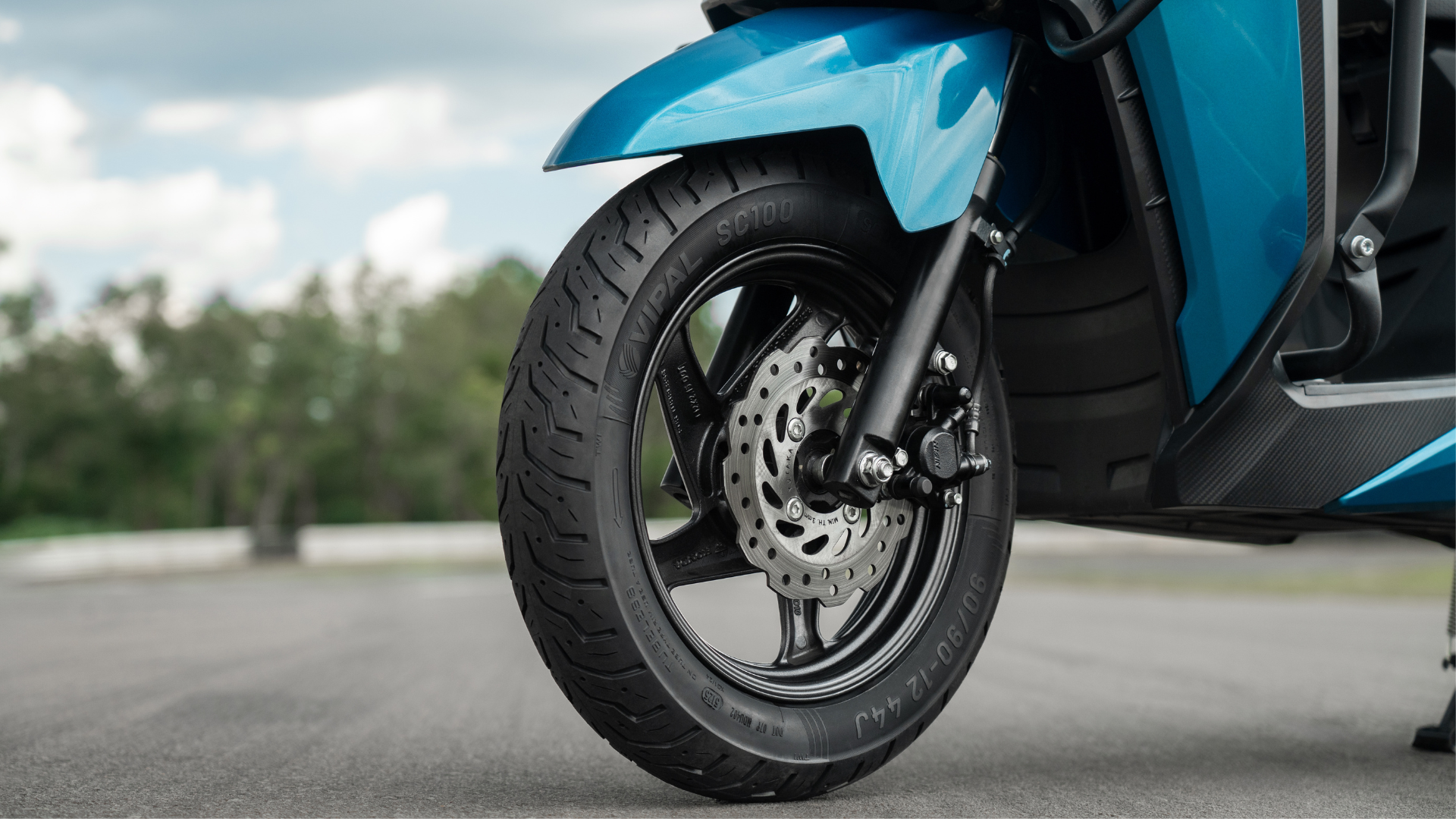 Vipal amplía la Línea Scooter con la nueva llanta SC100