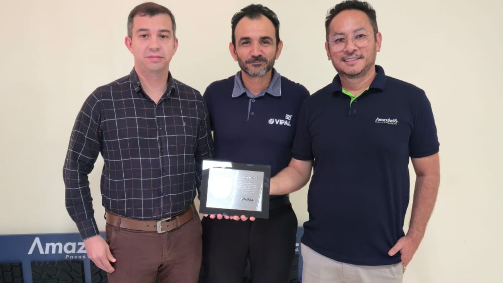 Vipal Borrachas realiza treinamento para a equipe da Amazônia Pneus